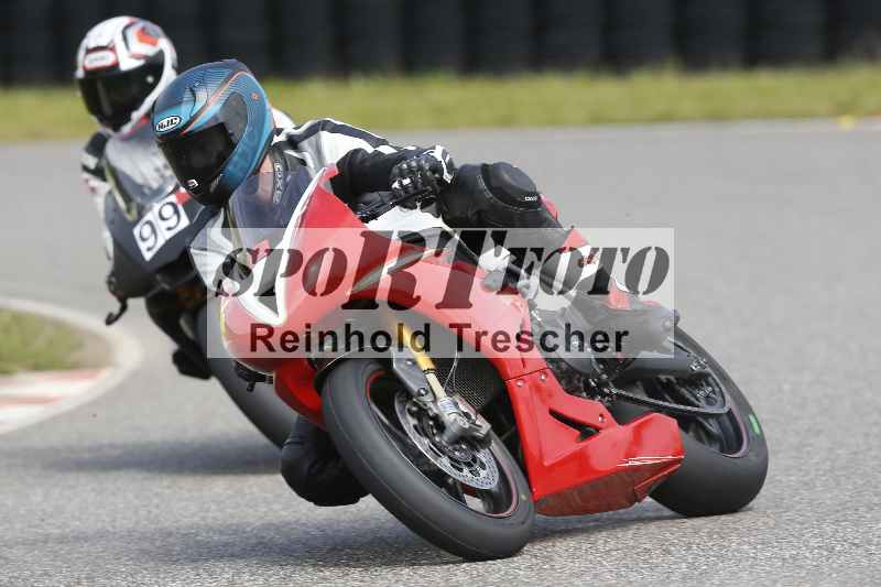 /Archiv-2024/14 25.04.2024 TZ Motorsport Training ADR/Gruppe rot/54